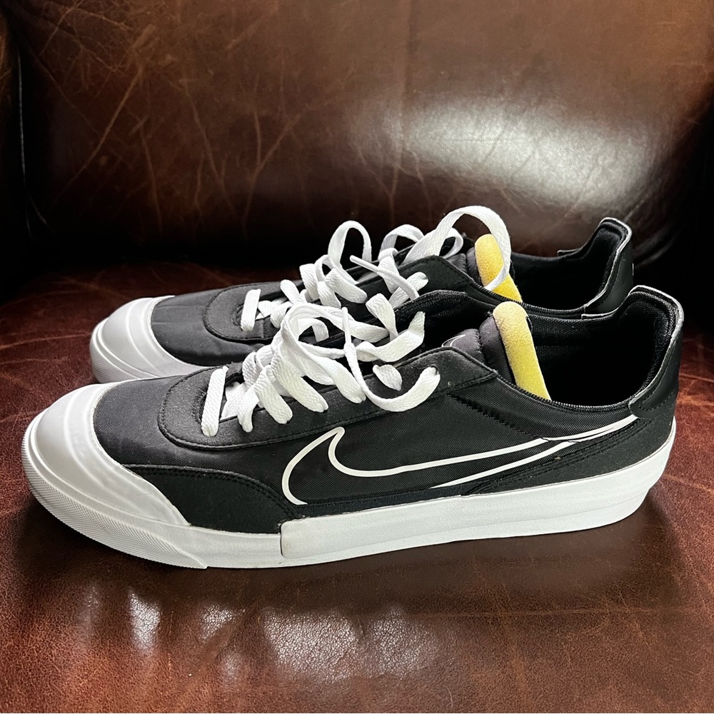 Nike Drop Type HBR (Black/white) Size 11.5 US (no box)